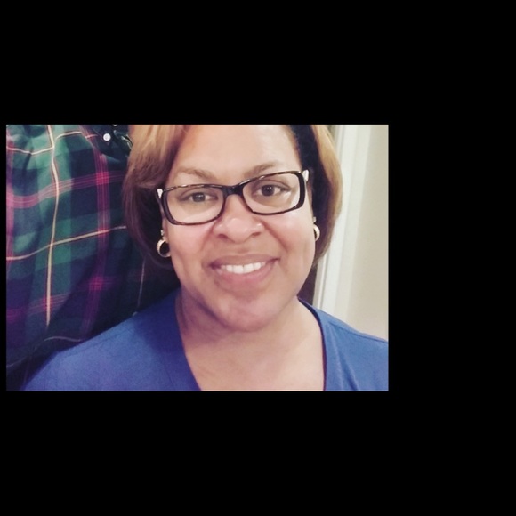 Meet your Posher, Patricia - Picture 1 of 1